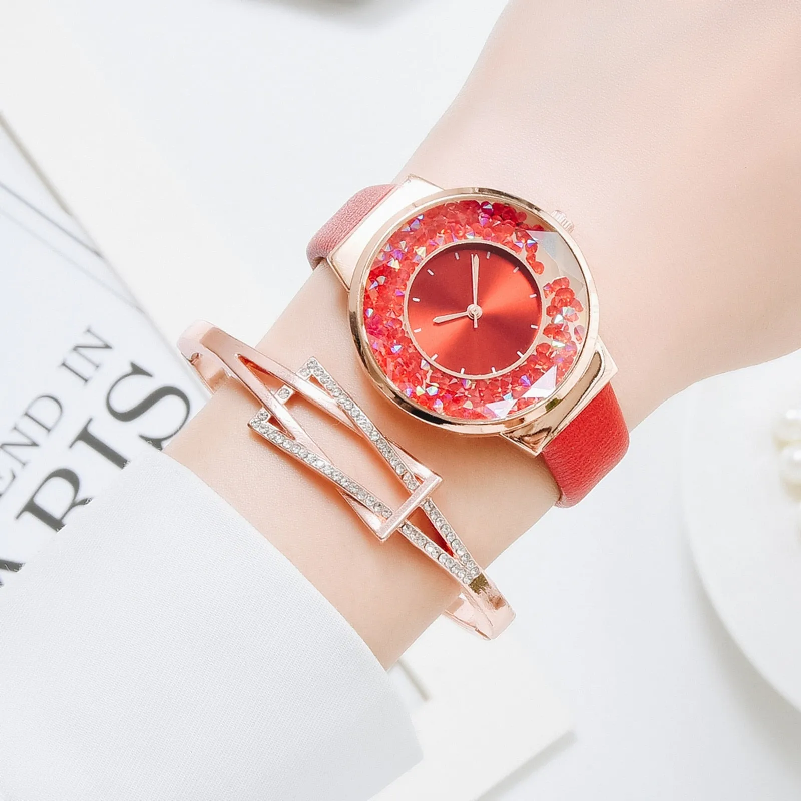 1 Set Bracelet & watch Genuine Leather Strap Shiny Quicksand stone Lady Layer Cowhide Belt Gold Women's Elegant Chain Watches