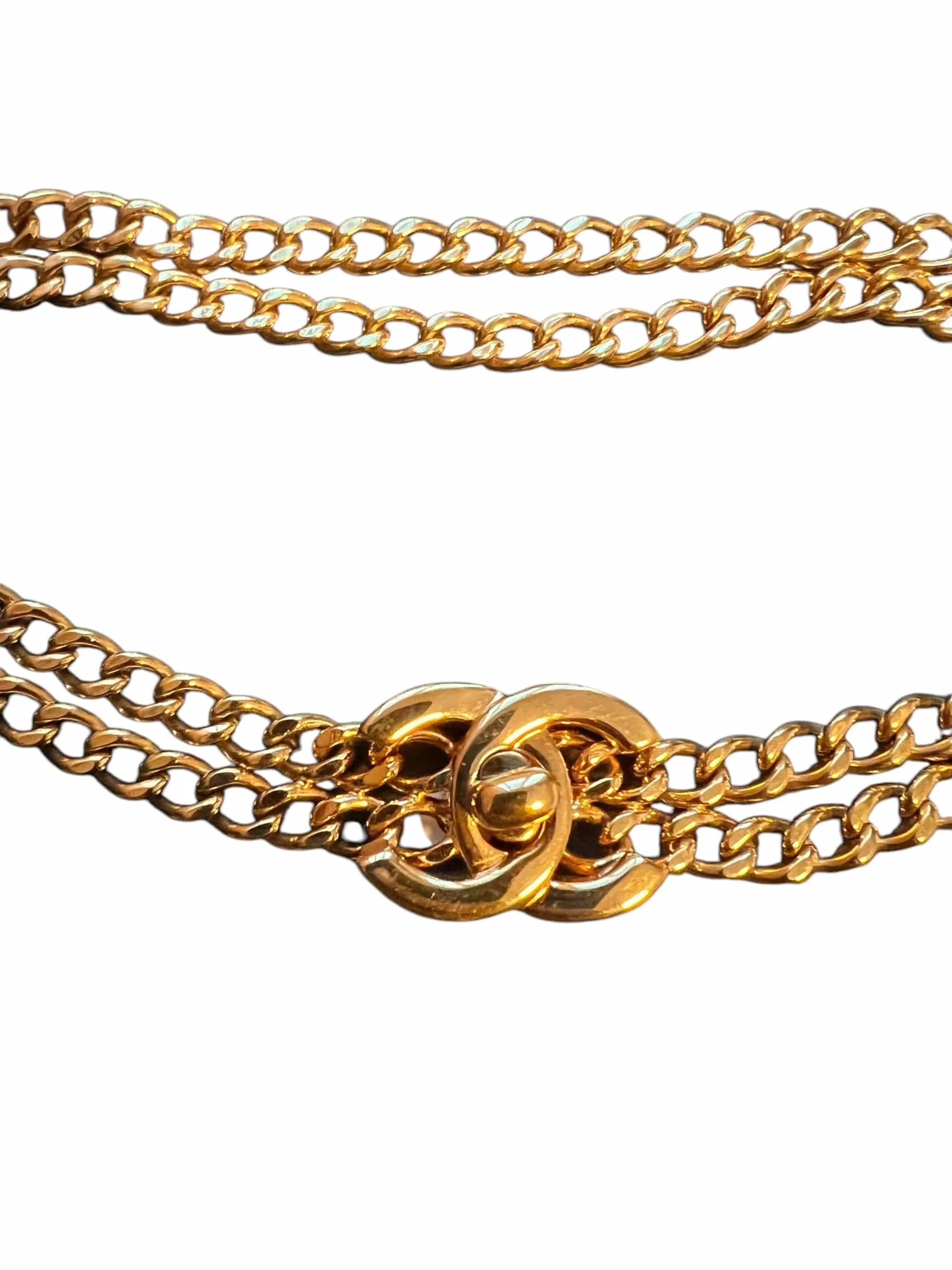 Chanel Gold Double Chain Turnlock Choker DXBK0161