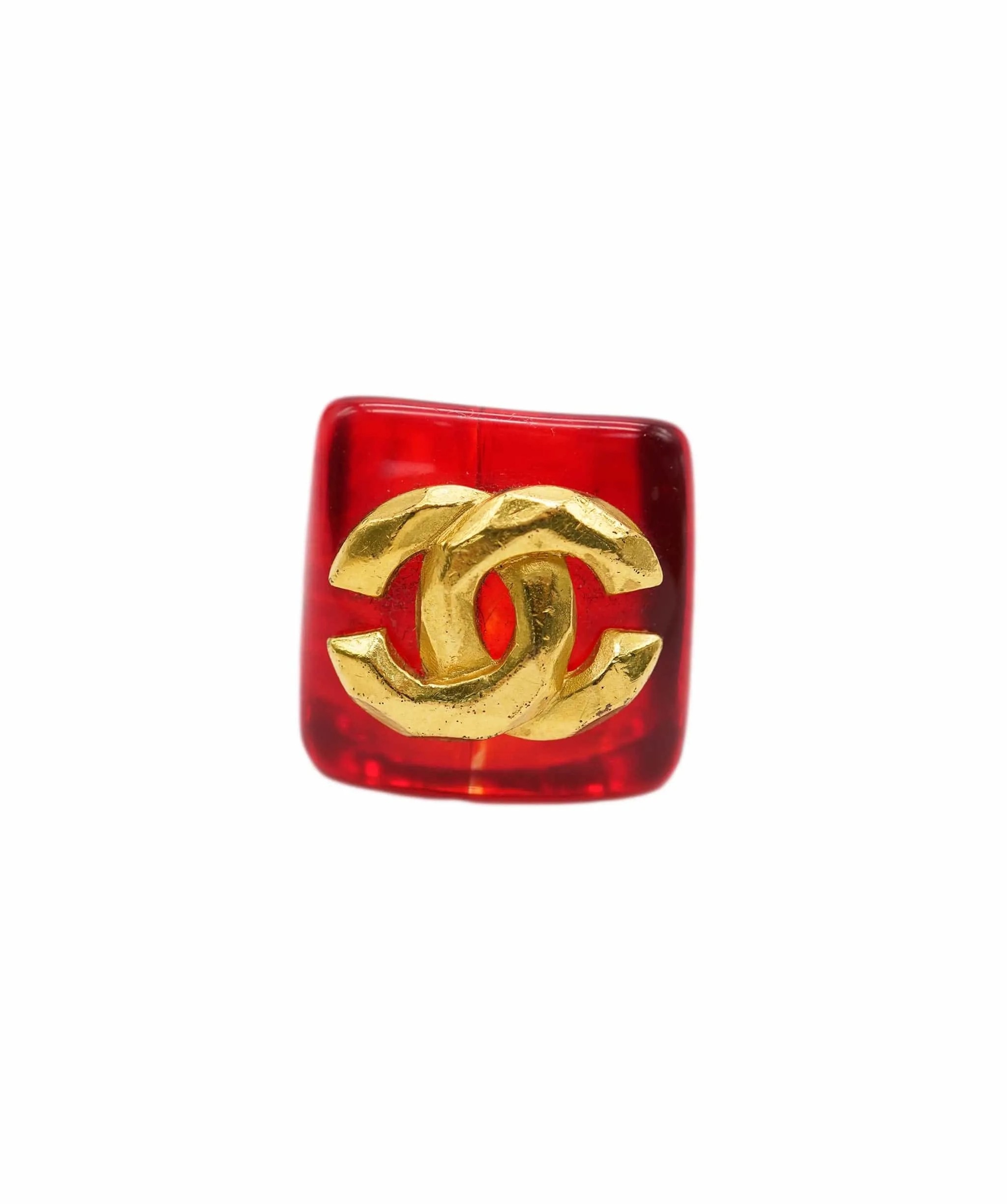 CHANEL RED RESIN WITH CC RING UKL1404