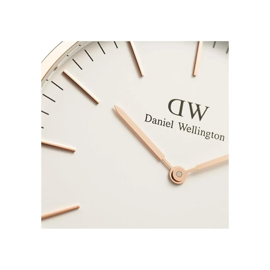 Daniel Wellington Men 40 mm Size White Dial Analogue Watch- DW00100003