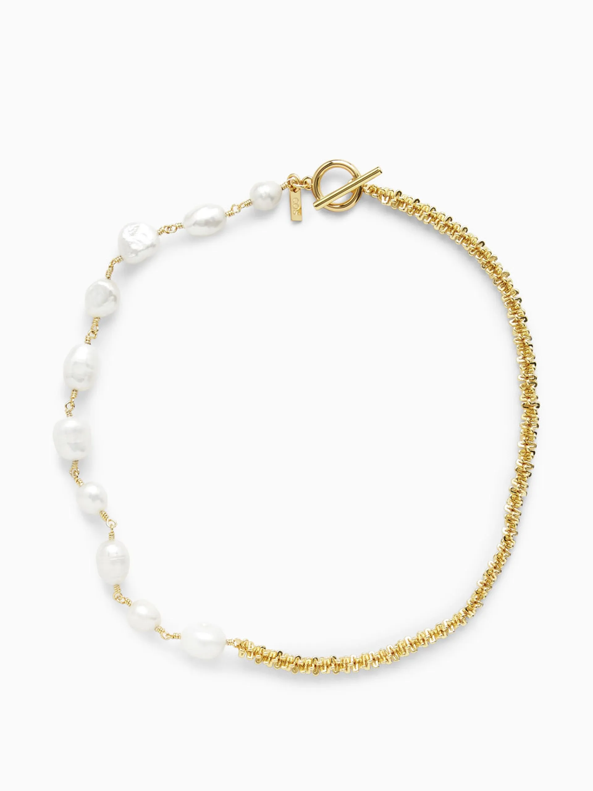 Freshwater pearl necklace