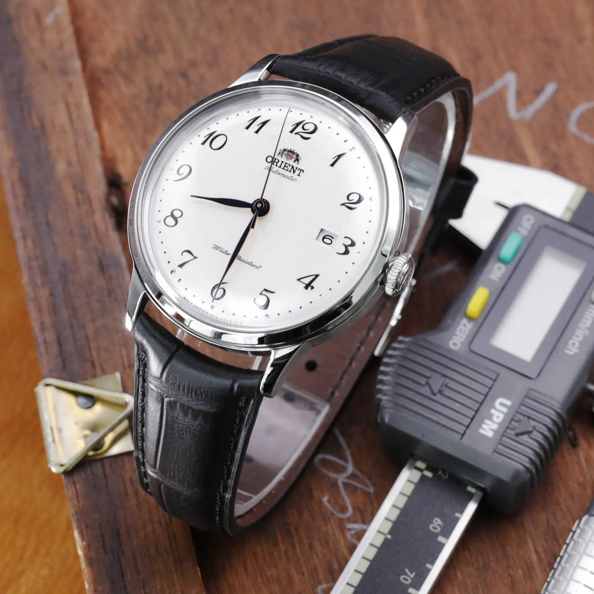 Q.R. 19mm or 21mm Black CrocoCalf (Croco Grain) Semi-Curved Watch Band