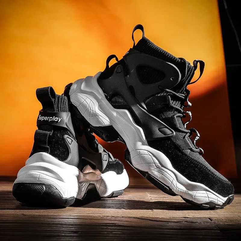 Tracker Sneaker