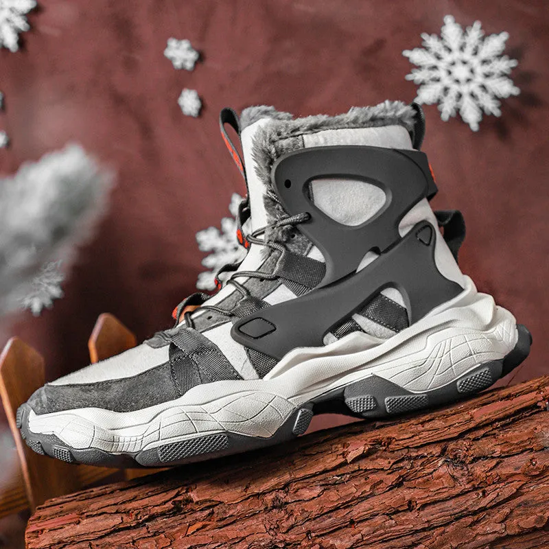 Tracker Sneaker