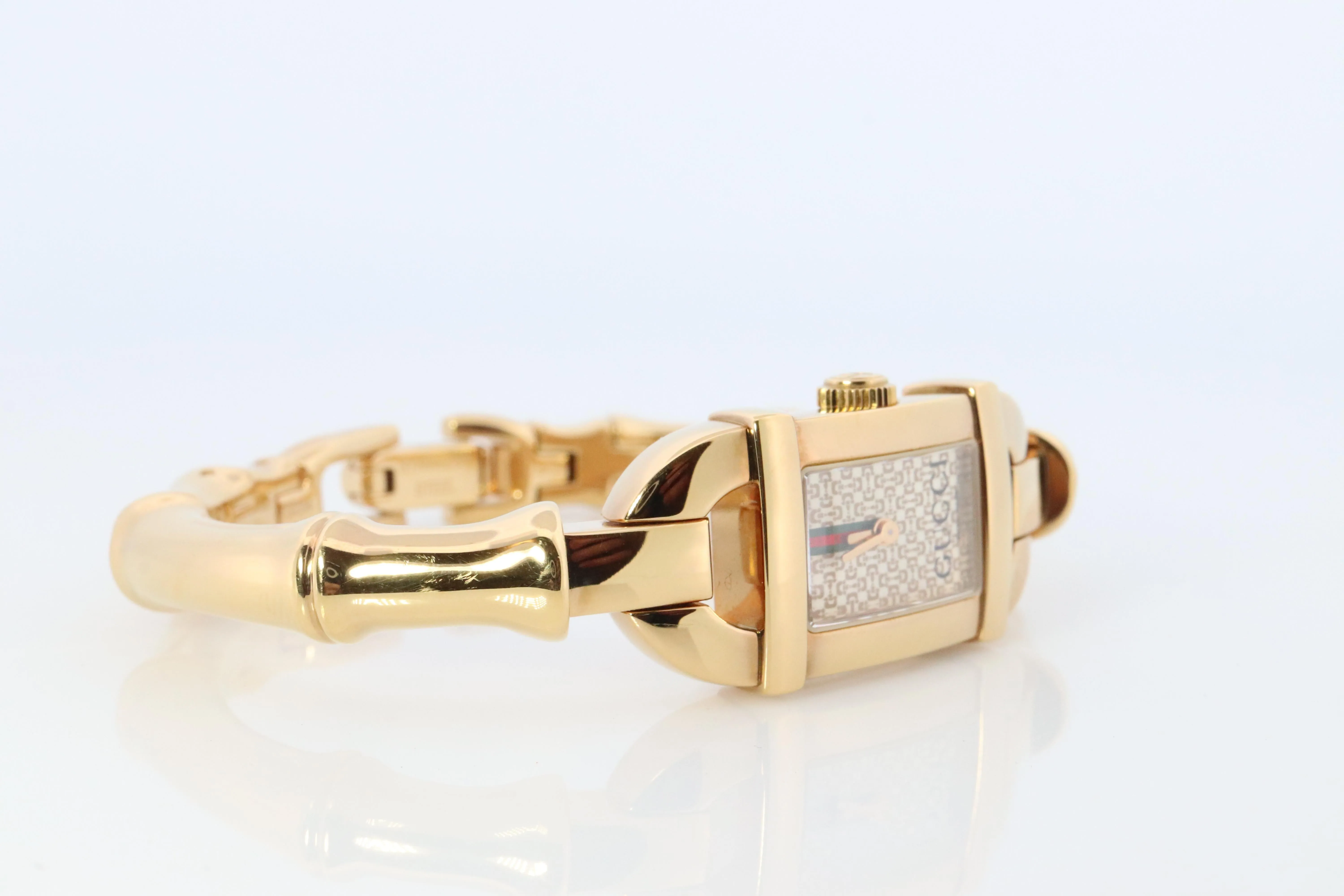 Vintage GUCCI Bangle 6800L Watch Gucci Ladies Bangle Gold Tone Bamboo Wristwatch
