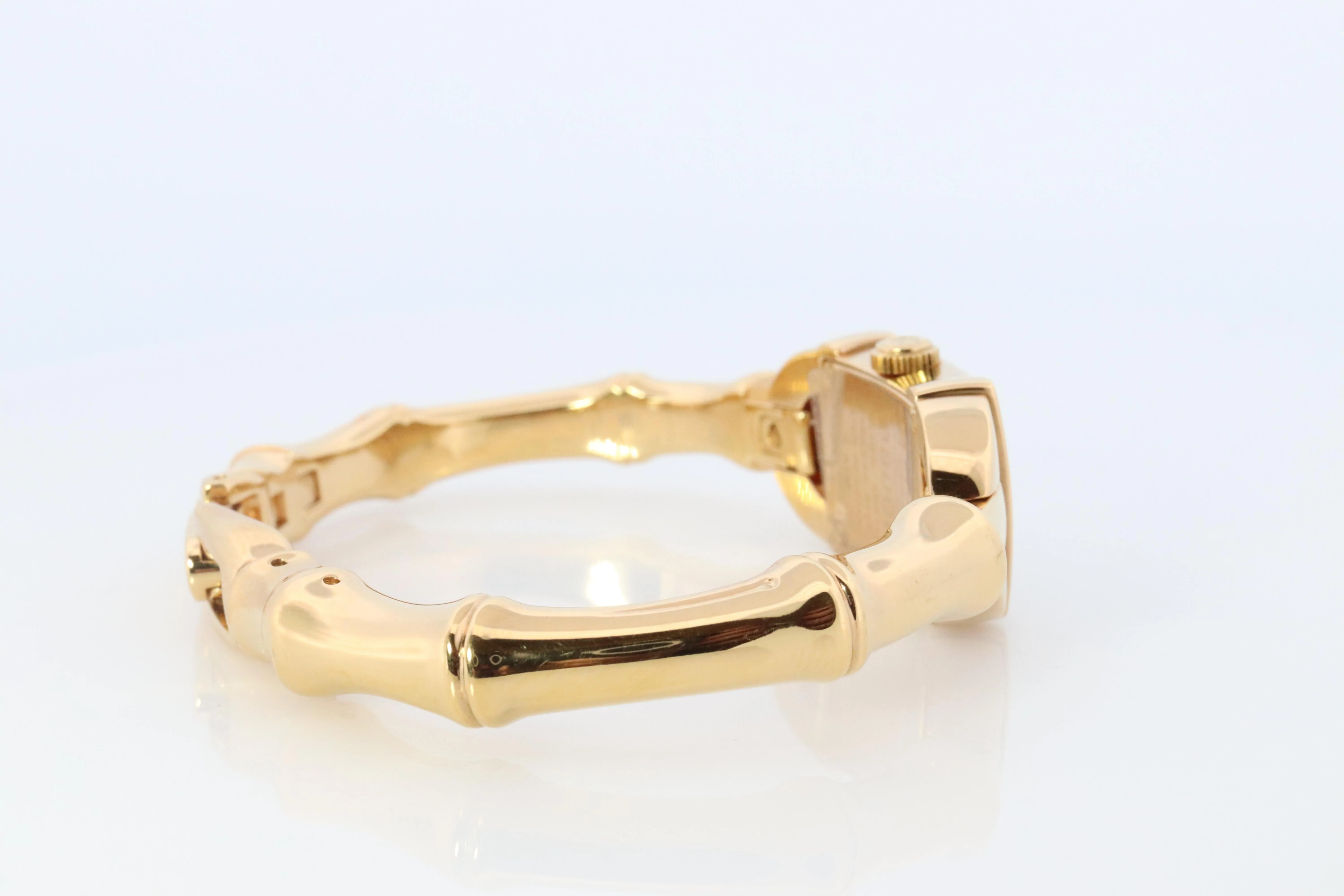 Vintage GUCCI Bangle 6800L Watch Gucci Ladies Bangle Gold Tone Bamboo Wristwatch