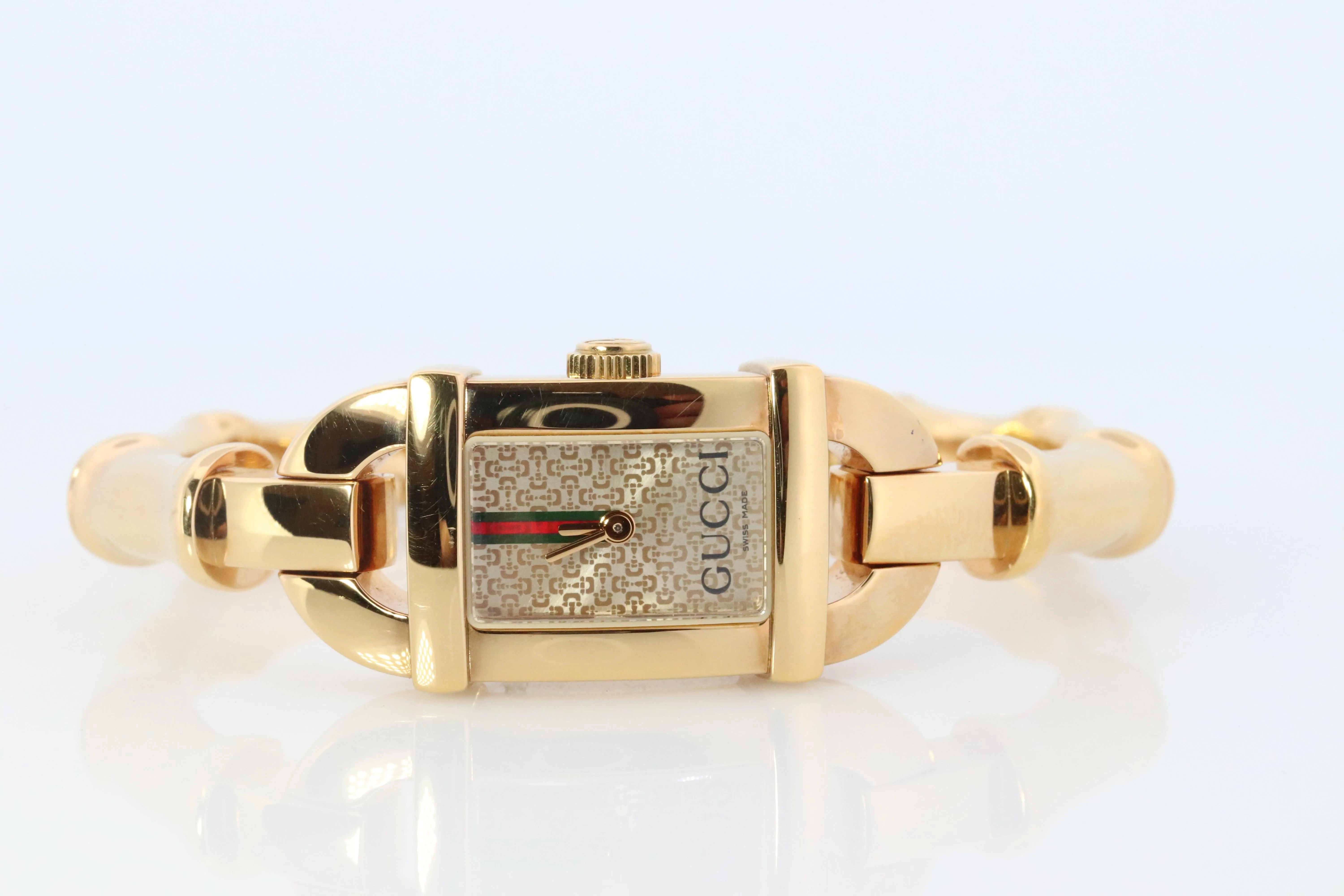 Vintage GUCCI Bangle 6800L Watch Gucci Ladies Bangle Gold Tone Bamboo Wristwatch