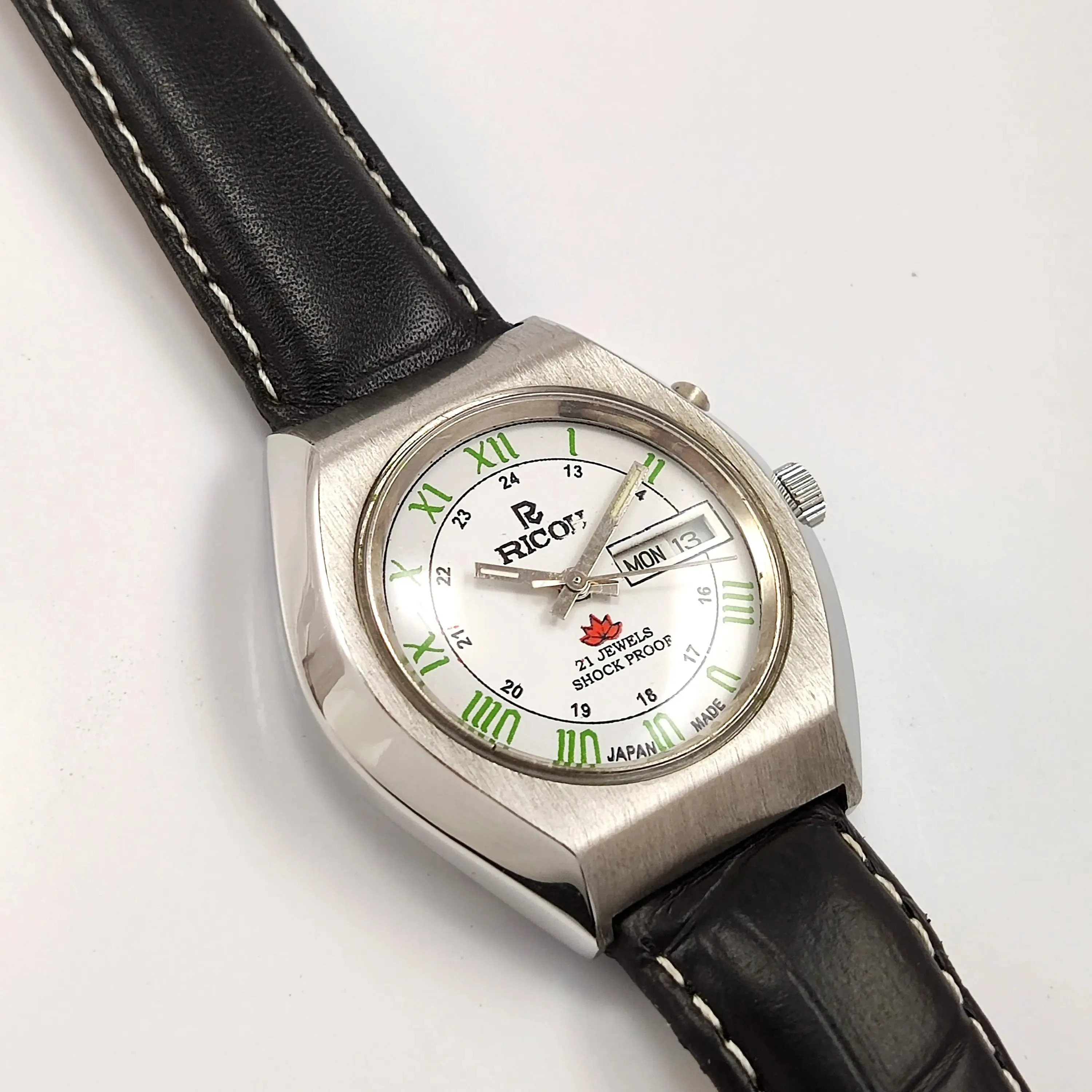 White Ricoh 21 Jewels R31 Day-Date Men's Watch